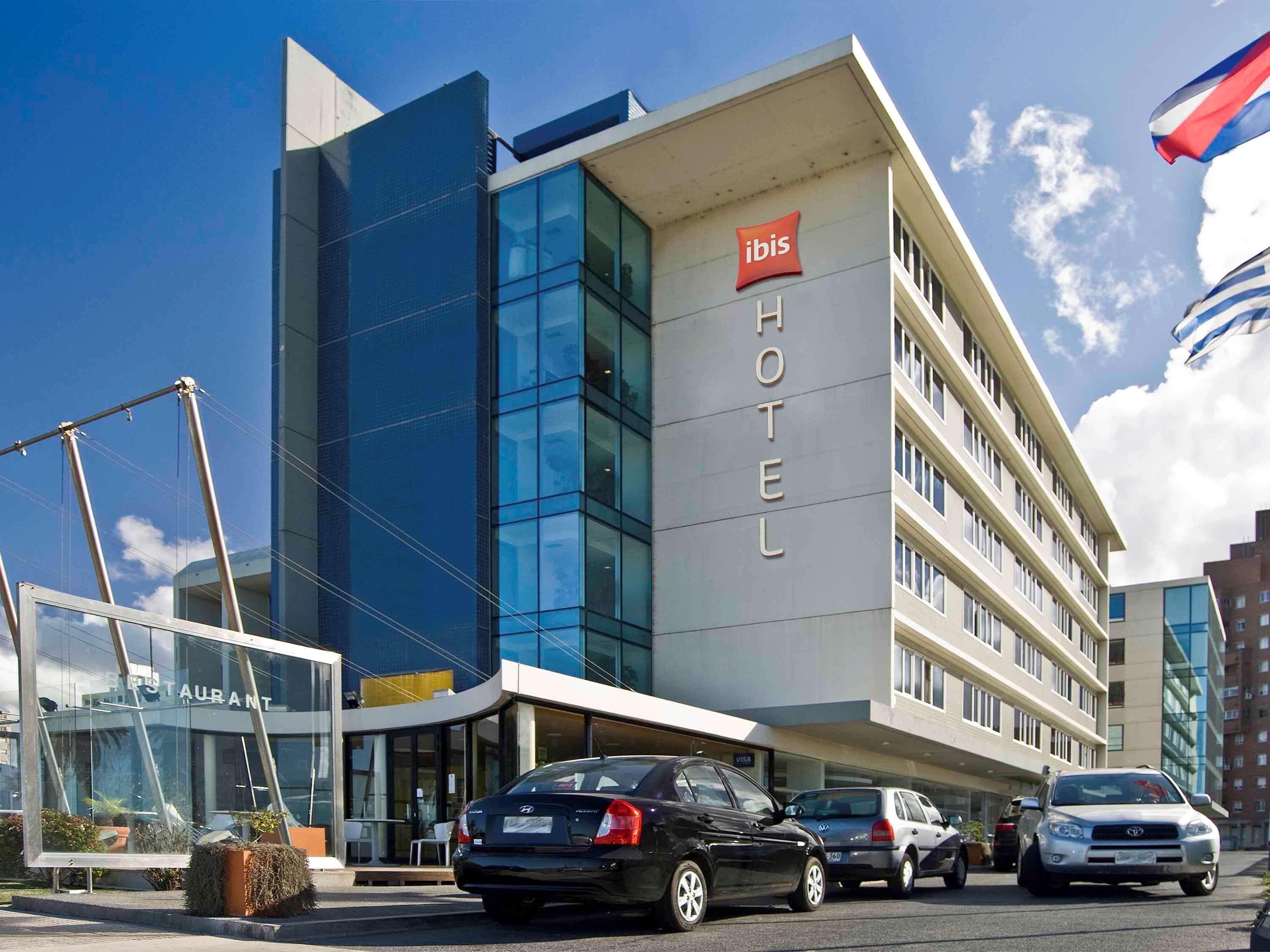 Ibis Montevideo Rambla Hotel Exterior photo